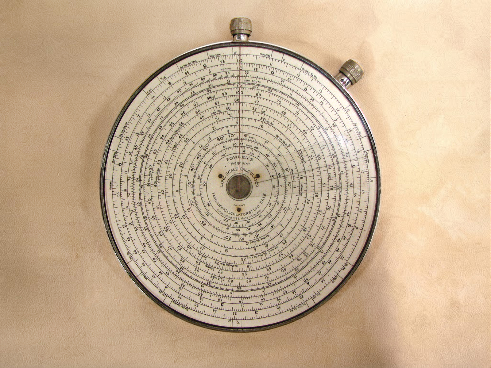 1930s Fowler's Magnum Long Scale calculator in leather case